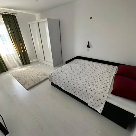 Constanta Central Apartment